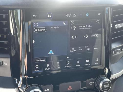 2022 RAM 1500 Big Horn Quad Cab 4x4 64' Box
