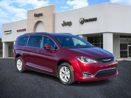 2020 Chrysler Pacifica Touring-L