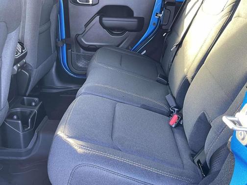 Hydro Blue Pearlcoat 2026 Jeep Wrangler Sport