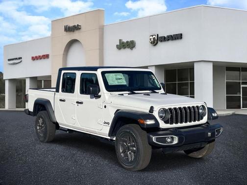 Bright White Clearcoat 2026 Jeep Gladiator Sport