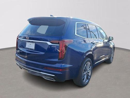 2025 Cadillac XT6 Premium Luxury AWD