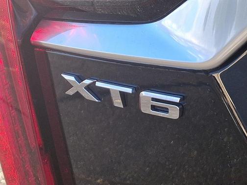 2025 Cadillac XT6 Premium Luxury AWD