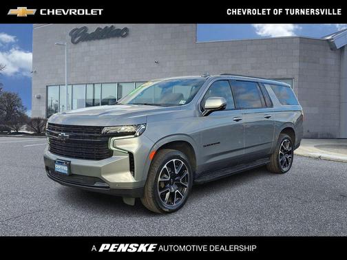 2024 Chevrolet Suburban RST