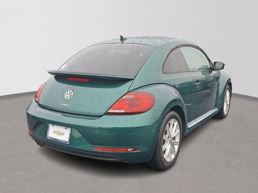 2018 Volkswagen Beetle 2.0T S