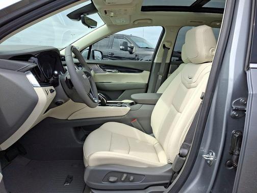 2025 Cadillac XT6 Premium Luxury AWD