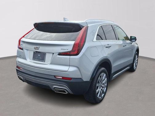 2021 Cadillac XT4 Premium Luxury