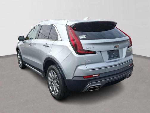 2021 Cadillac XT4 Premium Luxury