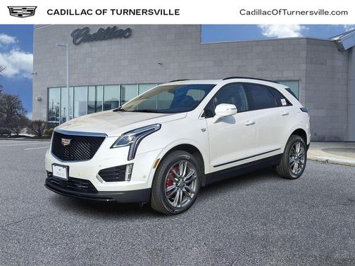 2026 Cadillac XT5 Sport