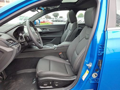 2026 Cadillac CT4 Premium Luxury RWD