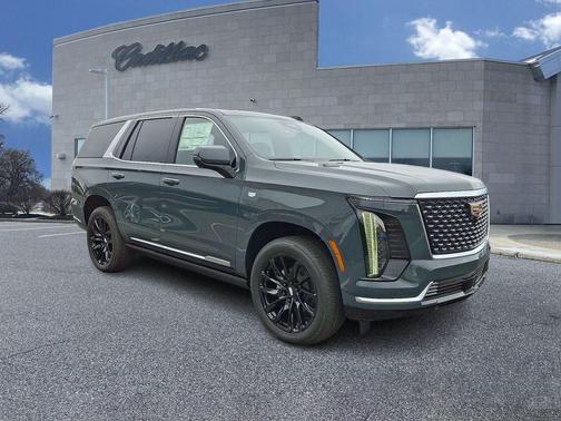 2026 Cadillac Escalade Luxury