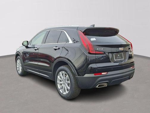 2022 Cadillac XT4 Luxury