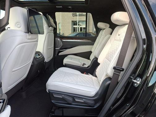 2026 Cadillac Escalade Sport Platinum