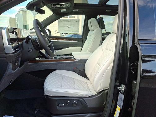 2026 Cadillac Escalade Sport Platinum