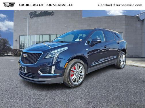 2022 Cadillac XT5 Sport