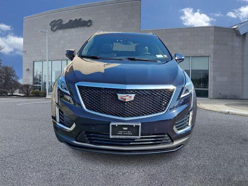 2022 Cadillac XT5 Sport