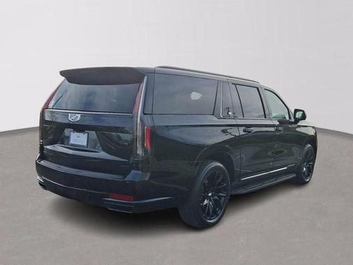 2023 Cadillac Escalade ESV Sport Platinum