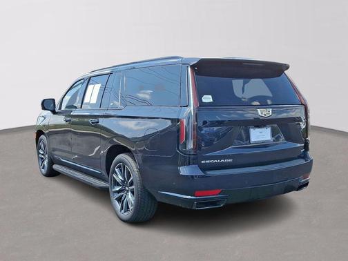 2024 Cadillac Escalade ESV Sport Platinum