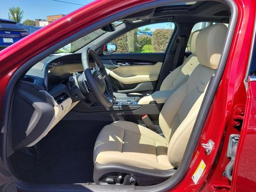 2025 Cadillac CT5 Premium Luxury