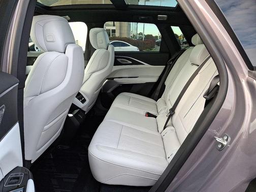 2026 Cadillac LYRIQ Premium Luxury