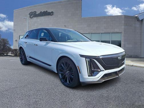 2026 Cadillac LYRIQ V Premium
