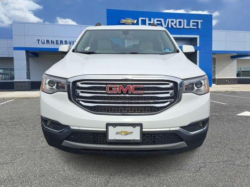 2017 GMC Acadia SLE-2