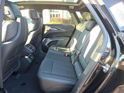 2026 Cadillac LYRIQ V