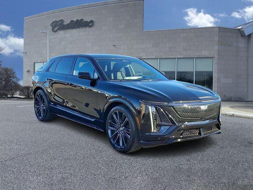 2026 Cadillac LYRIQ V