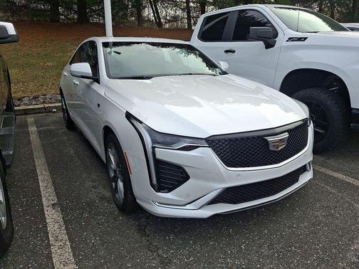 2023 Cadillac CT4 Sport