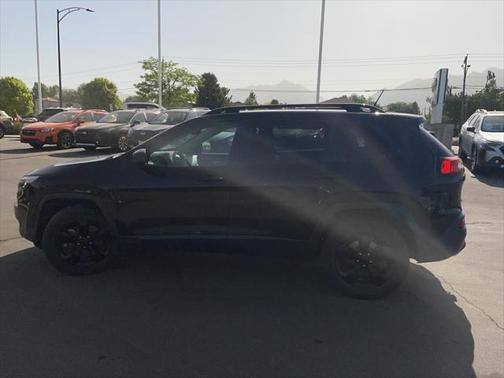 2017 Jeep Cherokee Altitude