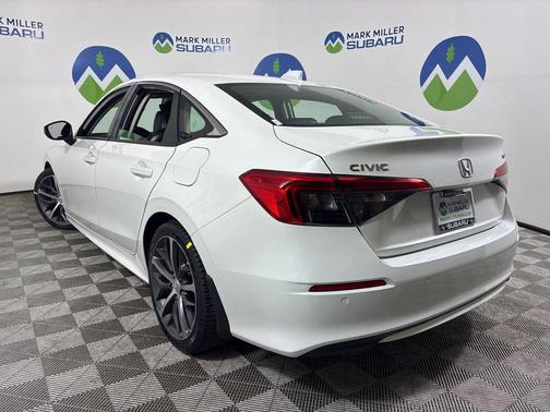 2023 Honda Civic Touring