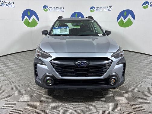 2025 Subaru Outback Base