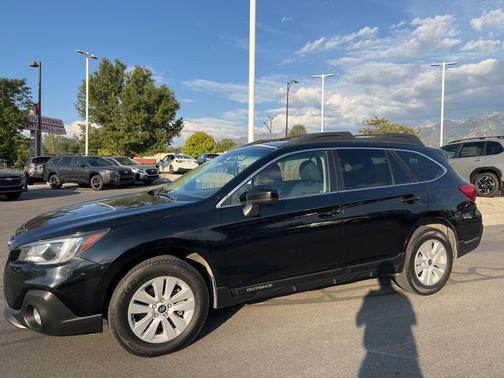 2019 Subaru Outback 2.5i Premium
