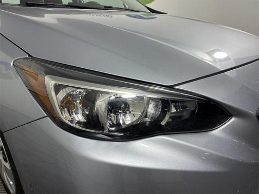 2022 Subaru Impreza Base