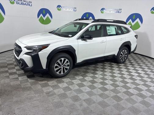 2025 Subaru Outback Base