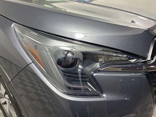 2023 Subaru Ascent Premium 8-Passenger