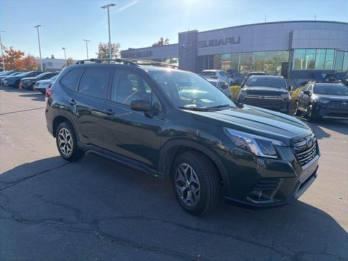 2023 Subaru Forester Premium