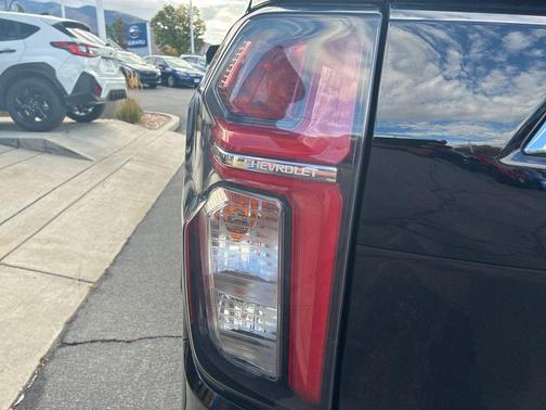 2022 Chevrolet Suburban LT