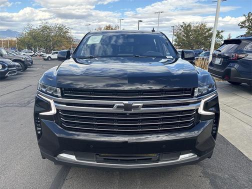 2022 Chevrolet Suburban LT