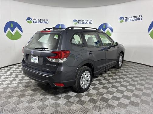 2022 Subaru Forester Base