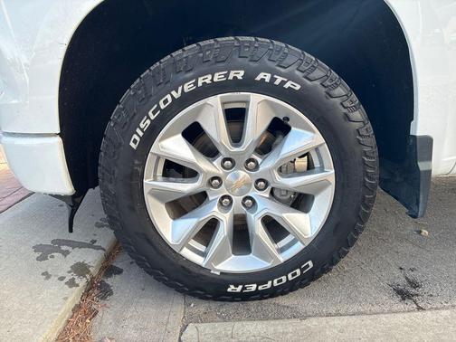 2022 Chevrolet Silverado 1500 Custom