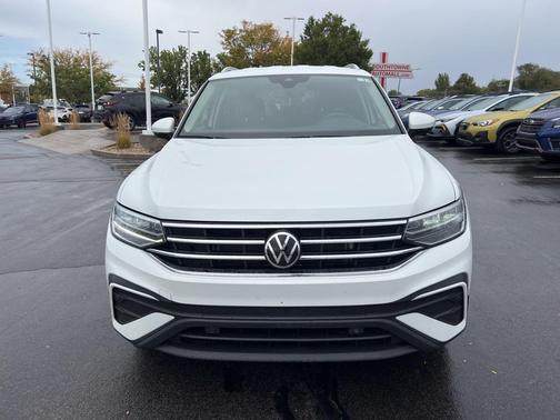 2023 Volkswagen Tiguan 2.0T SE 4MOTION