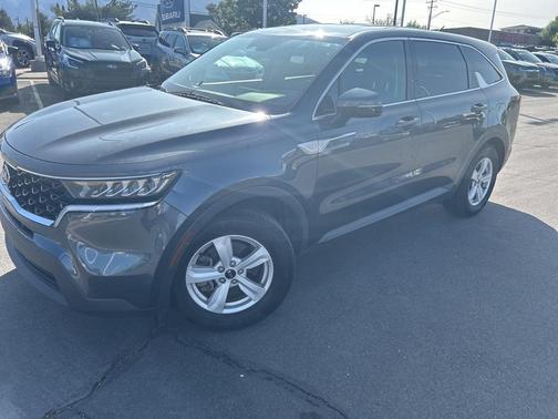 2021 Kia Sorento LX
