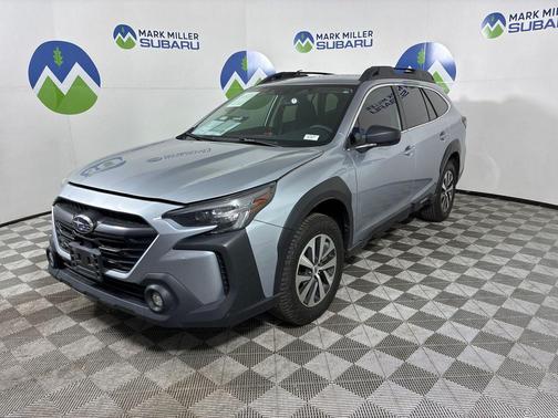 2023 Subaru Outback Base