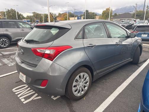 2017 Hyundai Elantra GT Base