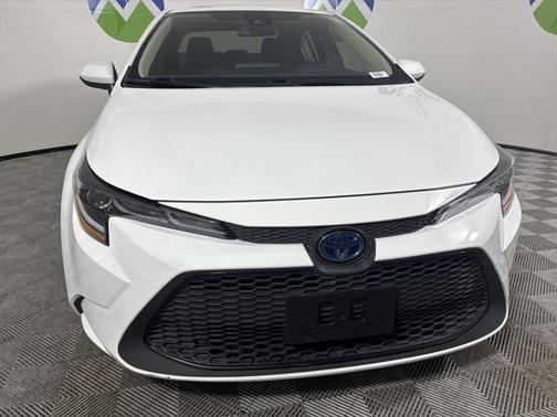 2022 Toyota Corolla Hybrid LE