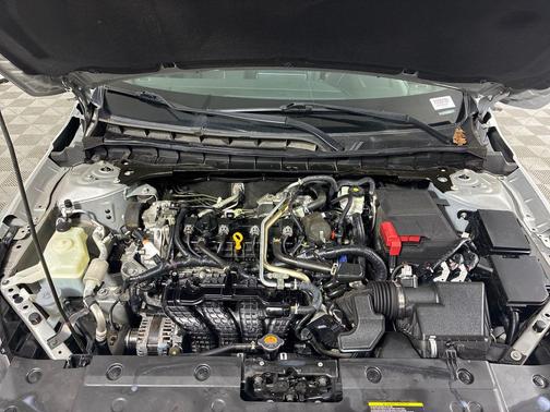 2021 Nissan Altima SR FWD