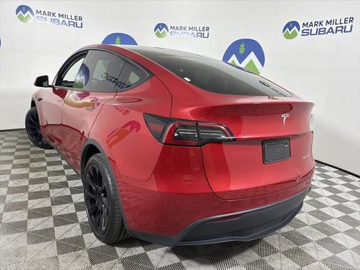 2023 Tesla Model Y Long Range Dual Motor All-Wheel Drive