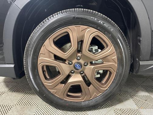 2025 Subaru Ascent Bronze Edition 7-Passenger