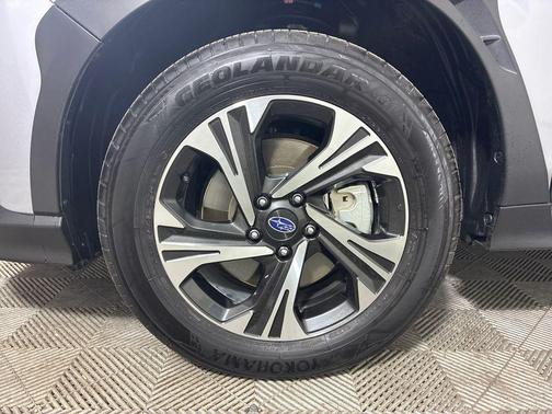 Ice Silver Metallic 2024 Subaru Crosstrek Premium