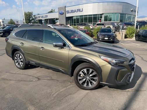 2023 Subaru Outback Touring XT